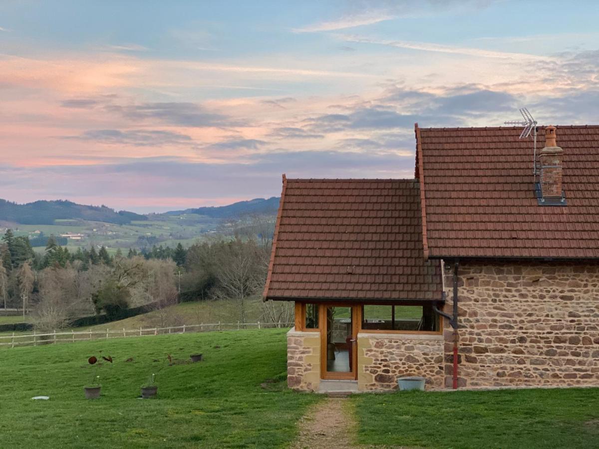 Les Perruchons Ancienne Grange Renovee Avec Soin Villa Ozolles Exterior foto